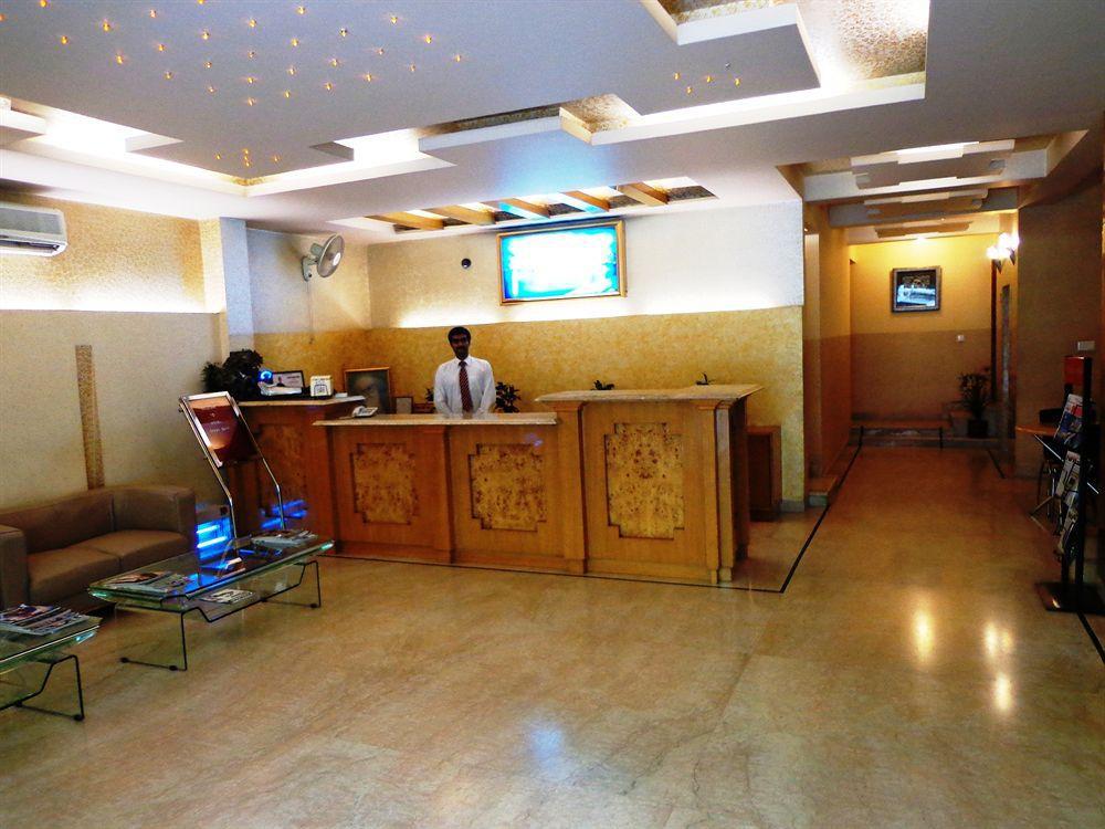 Hotel Singh Sahib Delhi  Exterior photo
