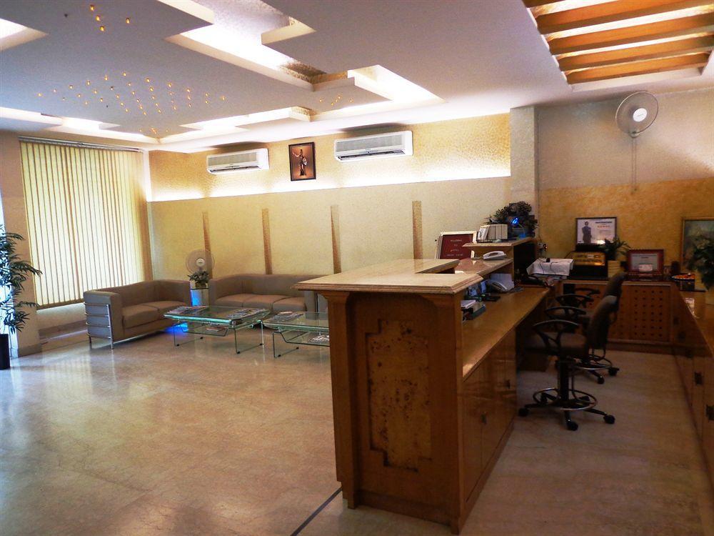 Hotel Singh Sahib Delhi  Exterior photo