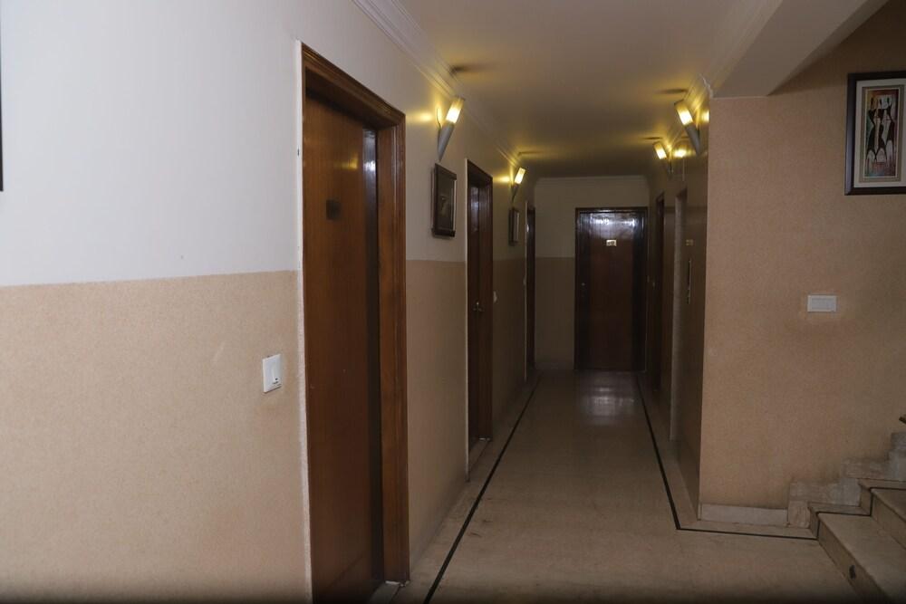 Hotel Singh Sahib Delhi  Exterior photo