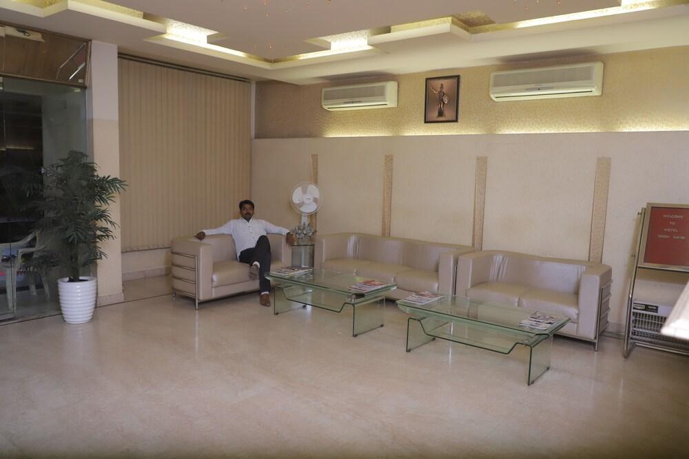 Hotel Singh Sahib Delhi  Exterior photo