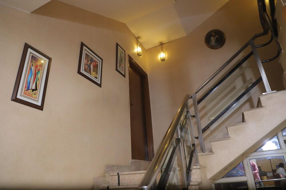 Hotel Singh Sahib Delhi  Exterior photo