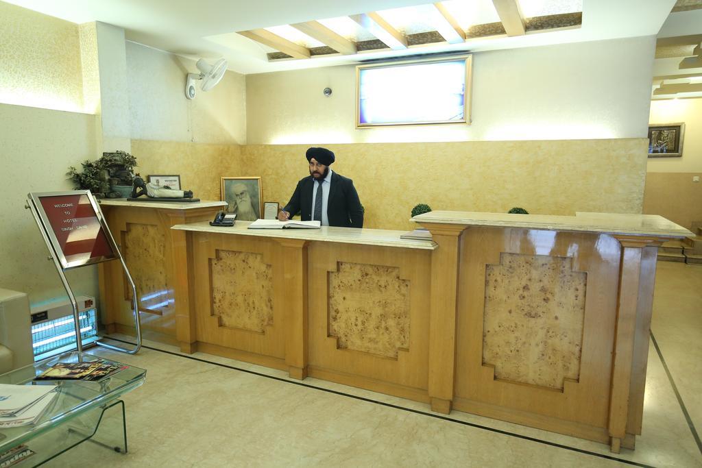 Hotel Singh Sahib Delhi  Exterior photo