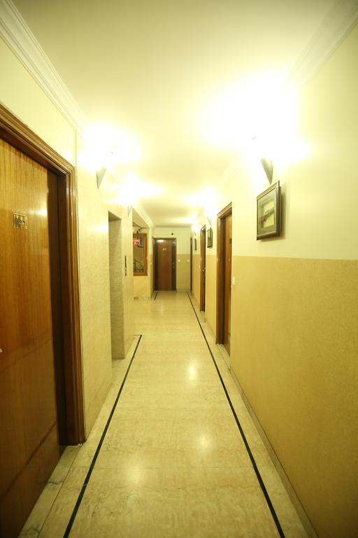 Hotel Singh Sahib Delhi  Exterior photo