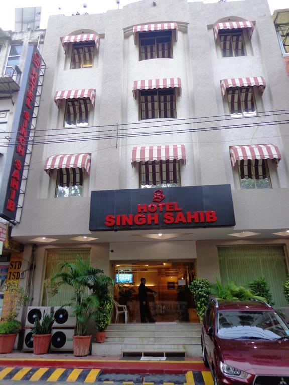 Hotel Singh Sahib New Delhi Exterior photo